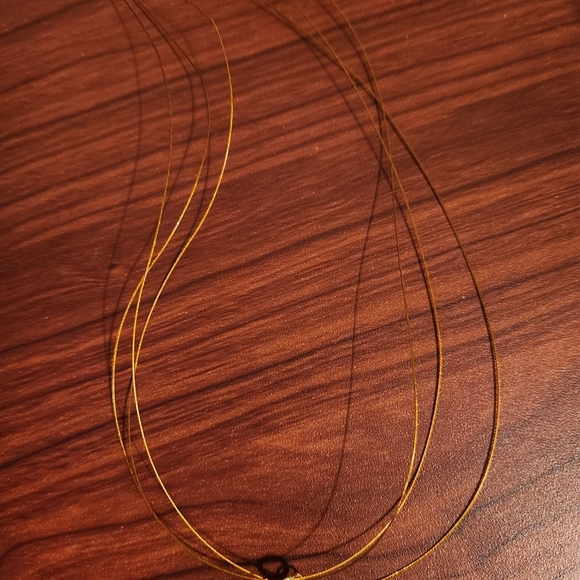 Pearl & Wire Necklace - Picture 3 of 6